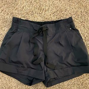 Black paper bag lulu lemon shorts